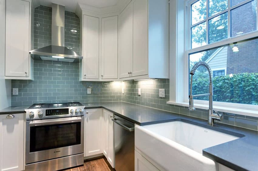 White Kitchen Blue Backsplash
 33 Blue and White Kitchens Design Ideas Designing Idea