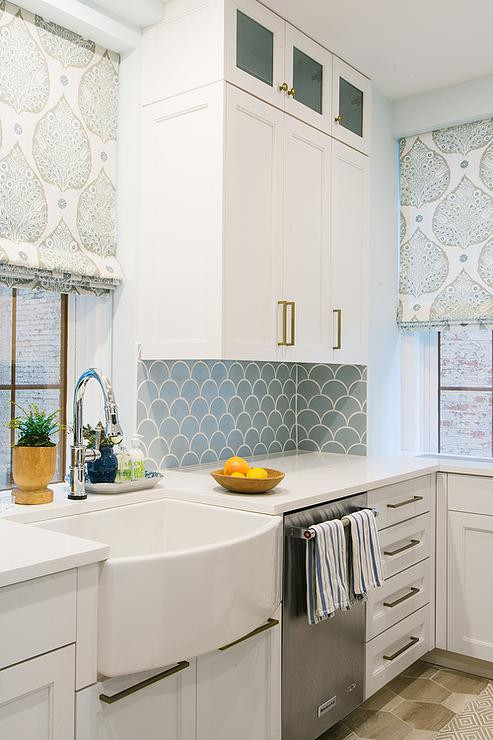 White Kitchen Blue Backsplash
 Blue Kitchen Backsplash Tiles with White Cabinets