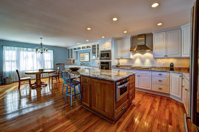 Wood Floor Kitchens
 What is the Best Wood Flooring for a Kitchen