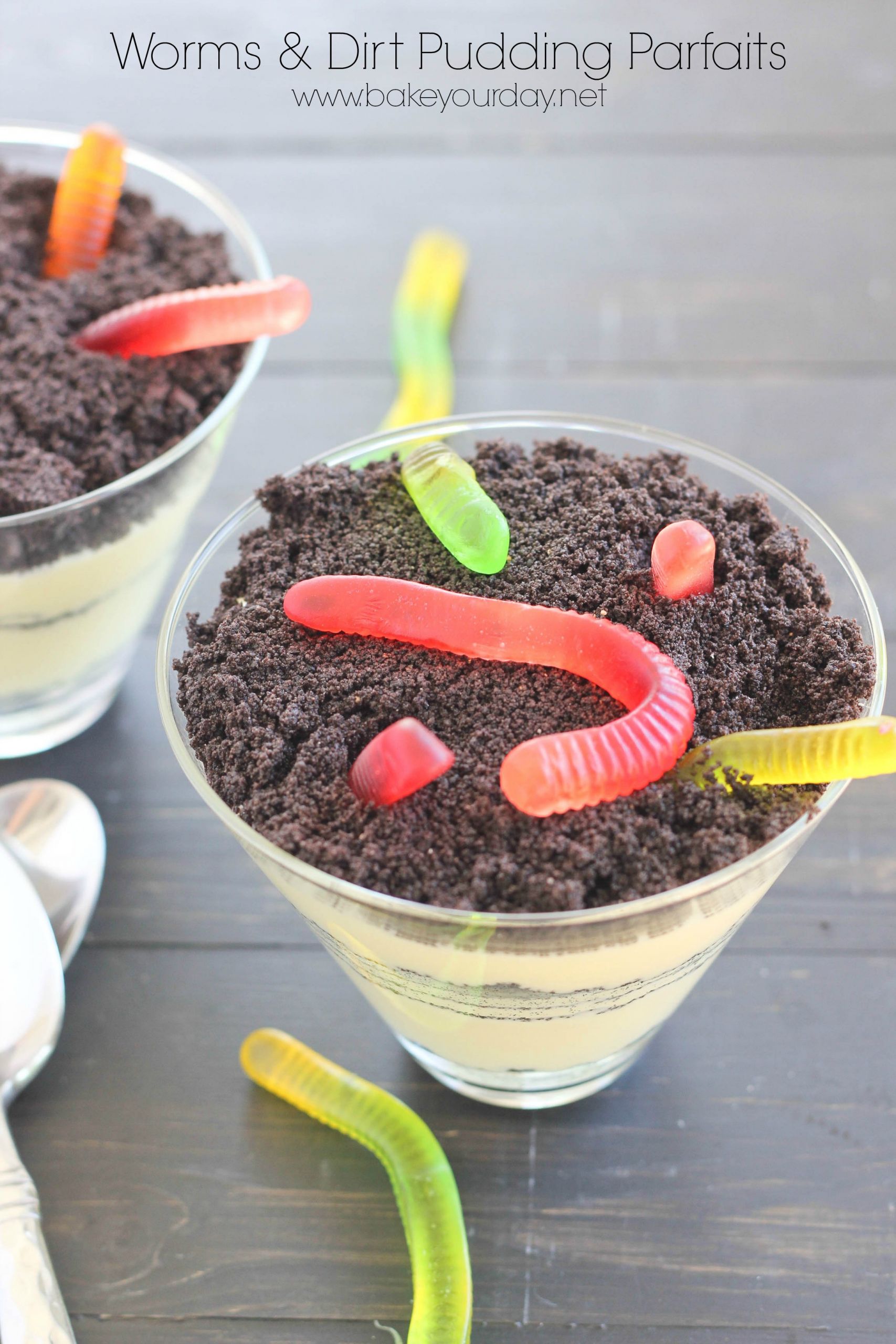 Worms In Dirt Dessert
 Worms and Dirt Pudding Parfaits