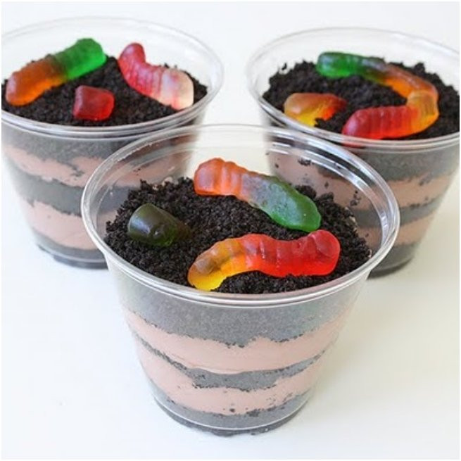 Worms In Dirt Dessert
 14 Spooky Pudding Cups For Your Halloween Kid s Party