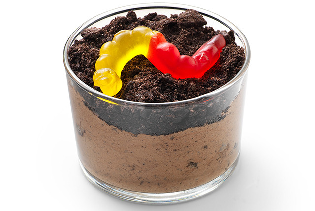 Worms In Dirt Dessert
 fairy cake