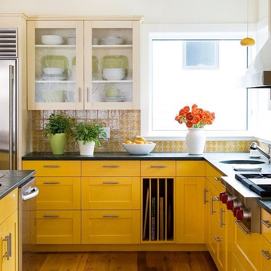 Yellow Kitchen Backsplash
 27 Yellow Kitchen Decor Ideas To Raise Your Mood DigsDigs
