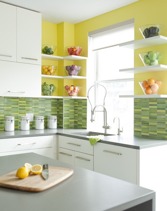 Yellow Kitchen Backsplash
 Cheerful Summer Interiors 50 Green and Yellow Kitchen