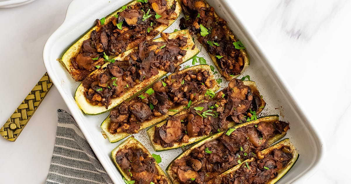 Zucchini Boat Recipes Vegetarian
 Mexican Ve arian Stuffed Zucchini Boat Recipe