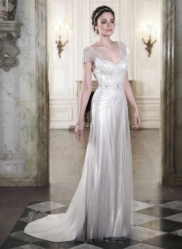 1920s Inspired Wedding Dresses
 20 Art Deco Wedding Dress with Gatsby Glamour Chic