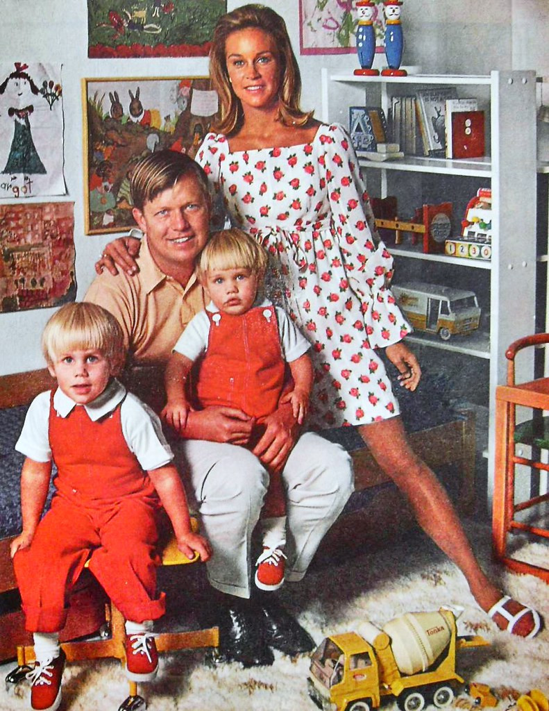 1960S Kids Fashion
 1960s Women Men Kids Fashion Vintage Mod Family Hand