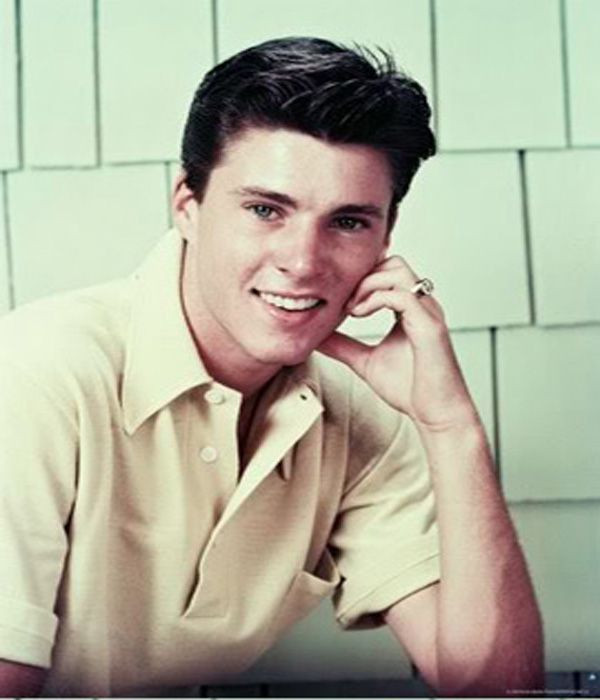 1960S Mens Hairstyles
 This is a mon hair style for dressing up in the 1960s