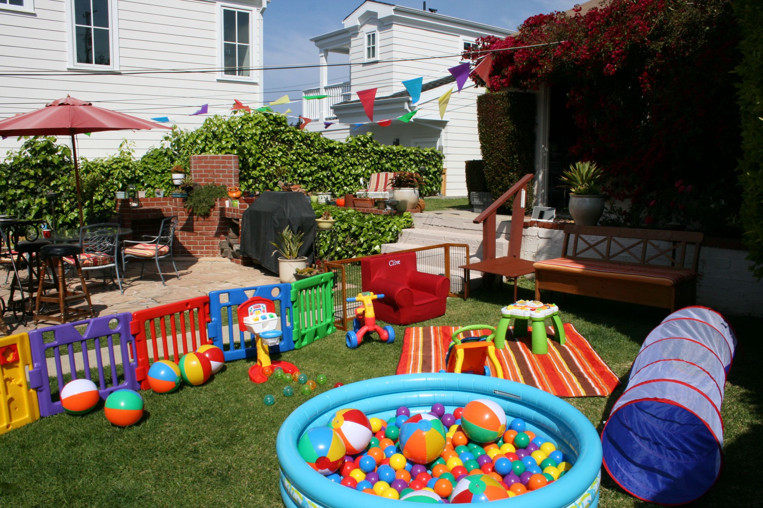 1St Birthday Pool Party Ideas
 Baby playground would be the perfect thing for a 1st