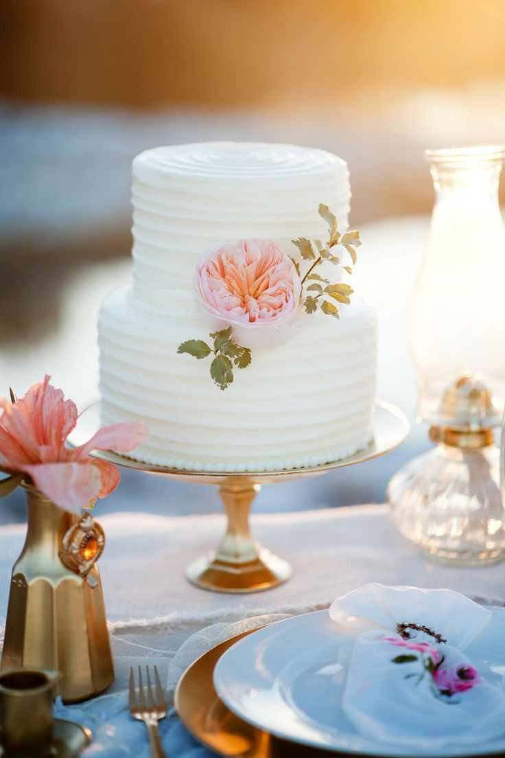 2 Tier Wedding Cake
 30 WOW Wedding Cakes for 2015