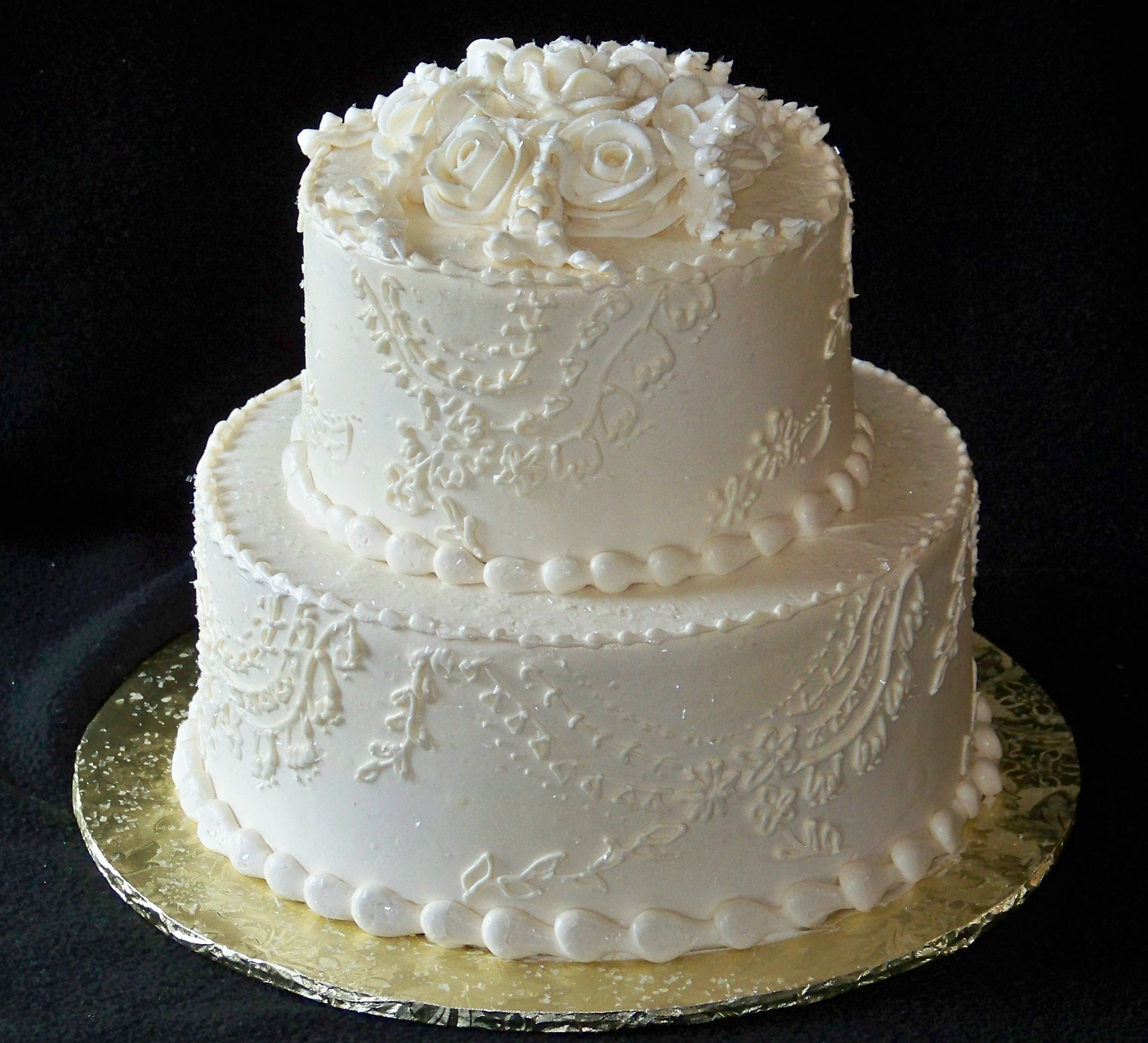2 Tier Wedding Cake
 tieredspecialoccasioncakes2