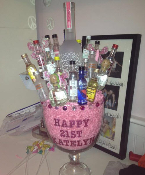 21st Birthday Gift
 10 Fun Ideas For 21st Birthday Gifts