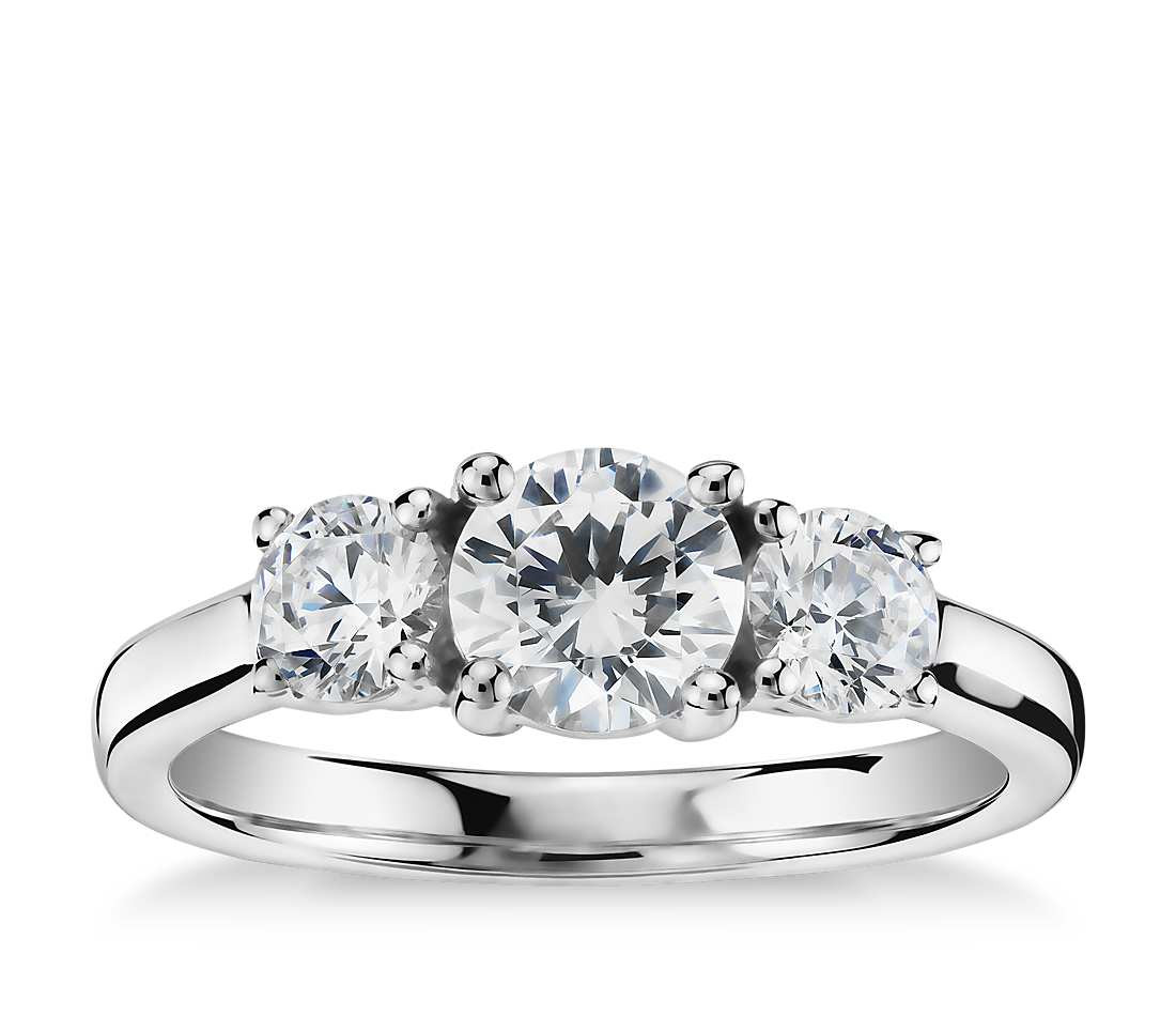 3 Diamond Engagement Ring
 Classic Three Stone Diamond Engagement Ring in Platinum