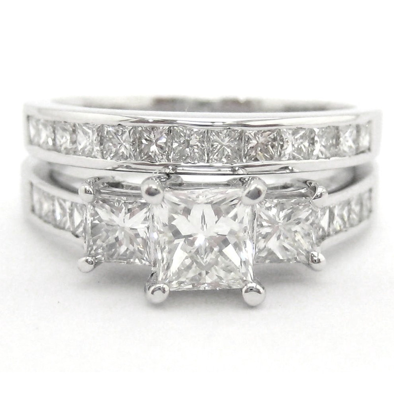 3 Stone Princess Cut Engagement Ring
 Princess Cut Three Stone Diamond Engagement Ring P6