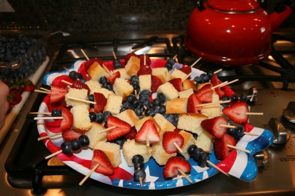 4Th Of July Fruit Desserts
 4th of July Fruit Skewers – Holiday – Desserts – Recipes