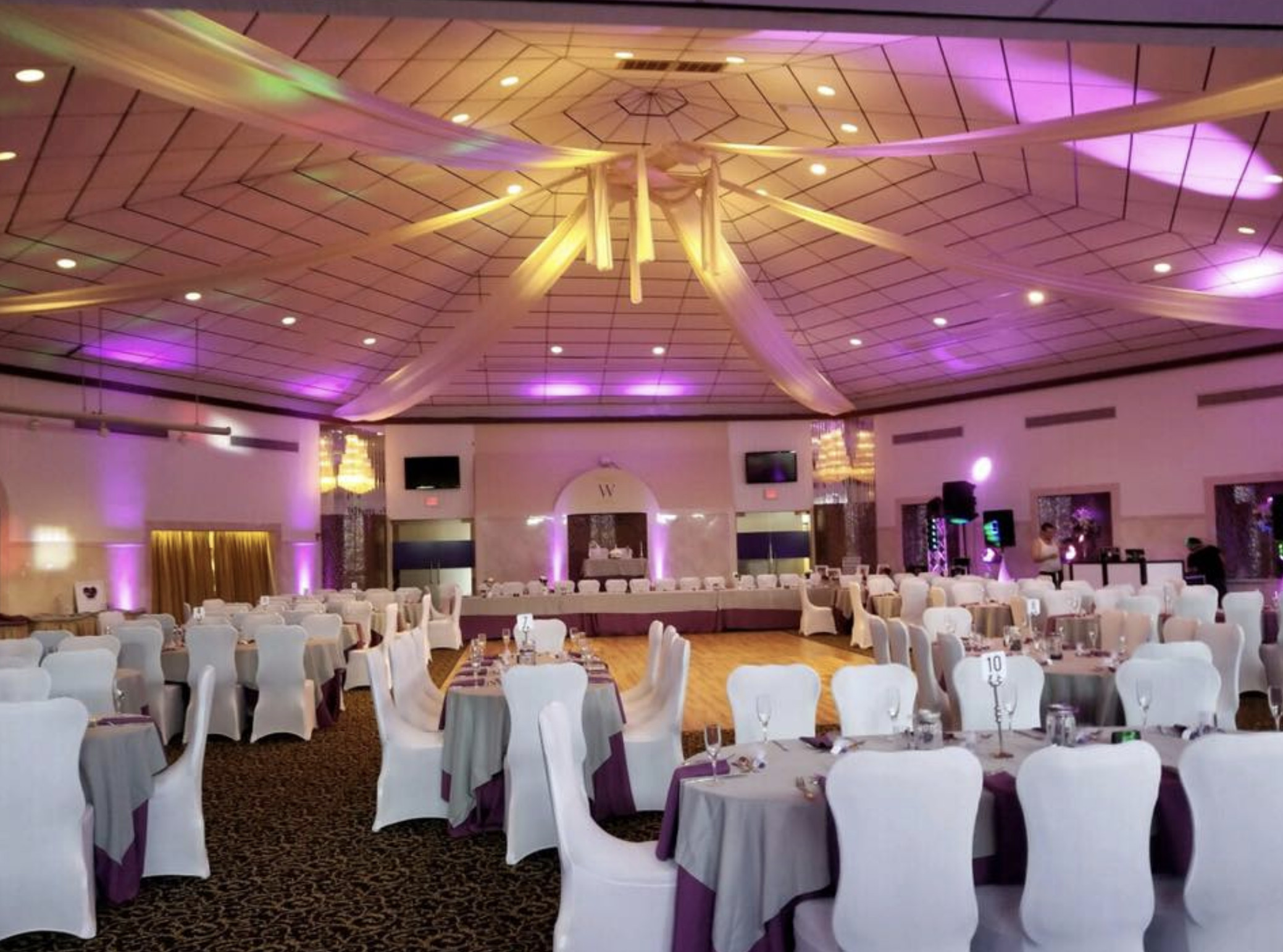 Affordable Wedding Venues
 10 Affordable Wedding Venues in NJ