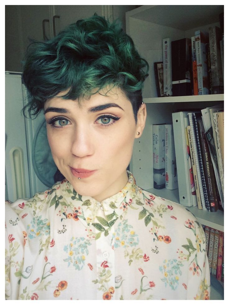 Androgynous Haircuts For Curly Hair
 Pin on Hair I Want To Get