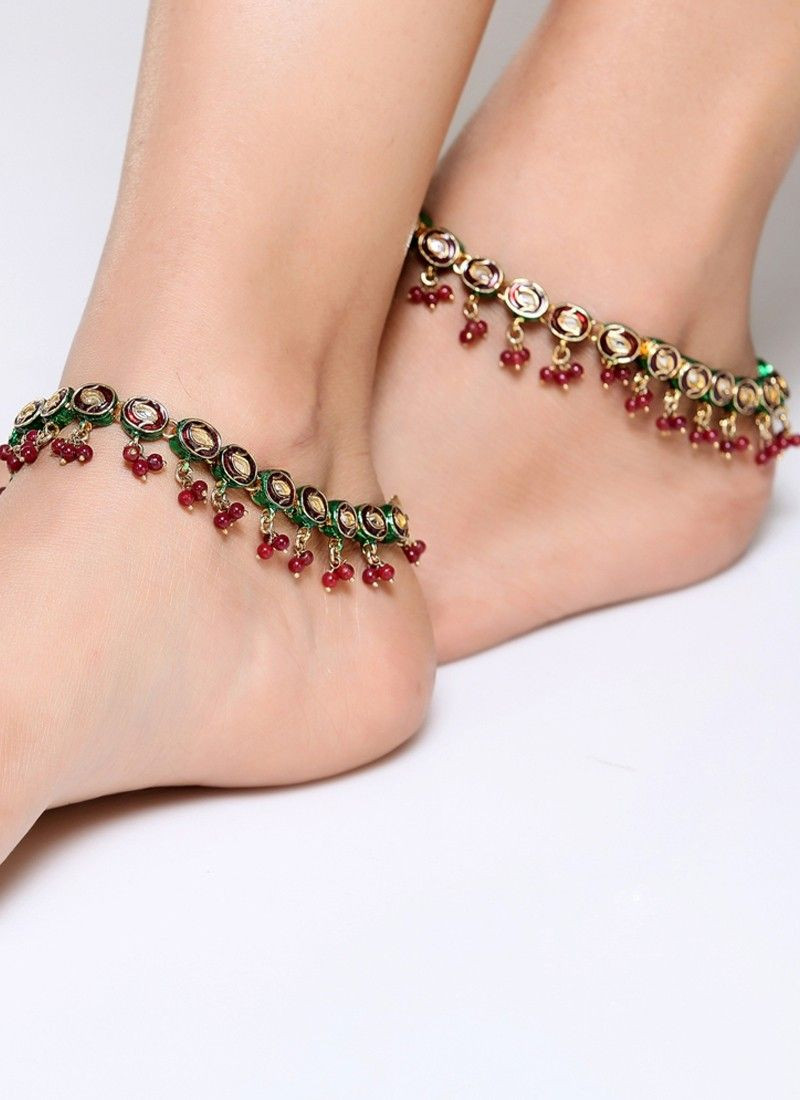 Anklet Kundan
 Beautiful Pair of Kundan Anklets