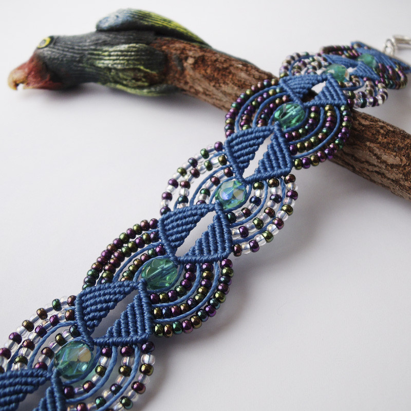 Anklet Macrame
 Macrame Bracelet 17 by borysbrytva on DeviantArt