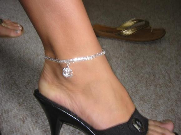 Anklet Meaning
 People Estimations about Ankle Bracelets Meaning