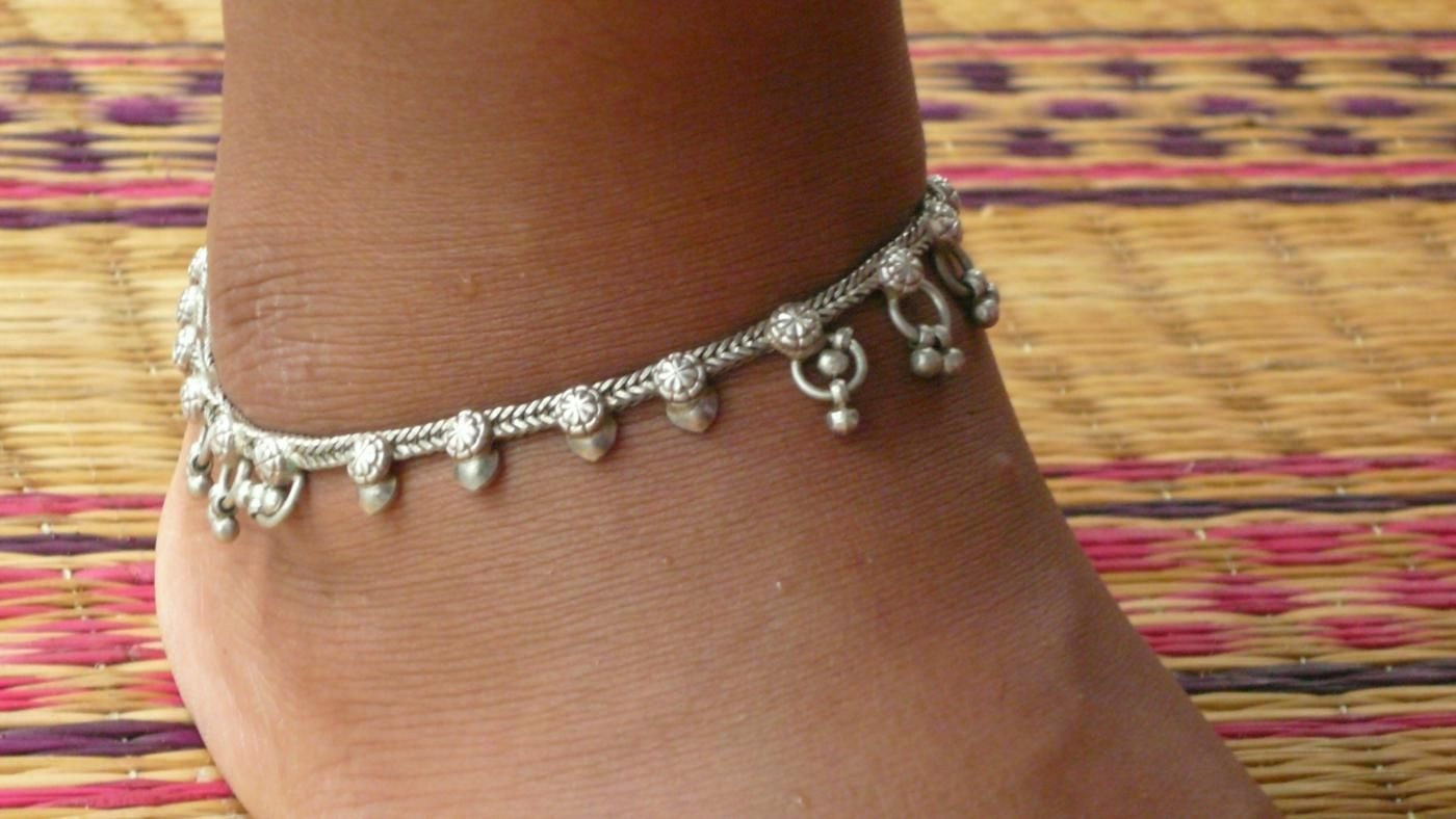 Anklet On Both Ankles
 Should You Wear an Anklet on Your Right or Left Ankle