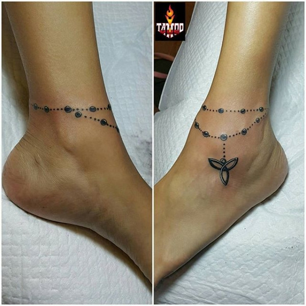 Anklet Tattoo
 62 Beautiful Ankle Bracelet Tattoos