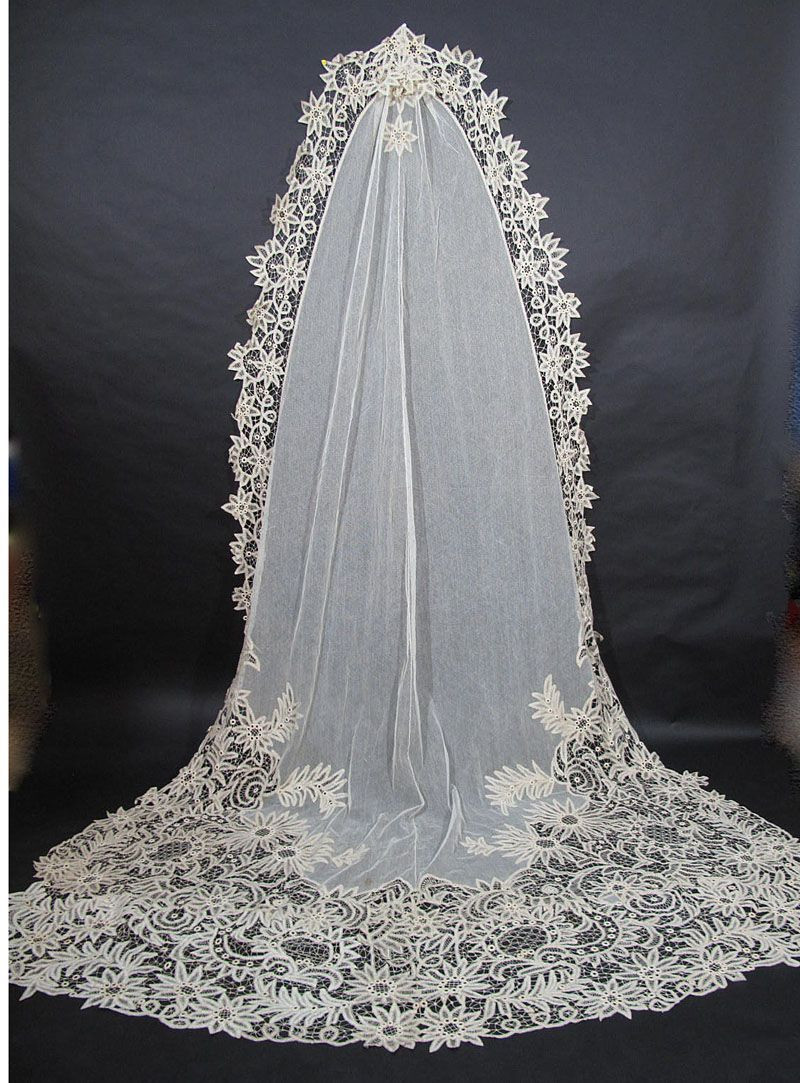 Antique Wedding Veils
 Circa 1900s Battenberg Lace Cathedral Length Bridal Veil
