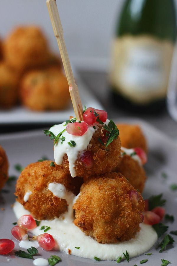 Appetizers For Italian Dinner
 Team Wedding Blog Italian Hors d oeuvres That Guests Love