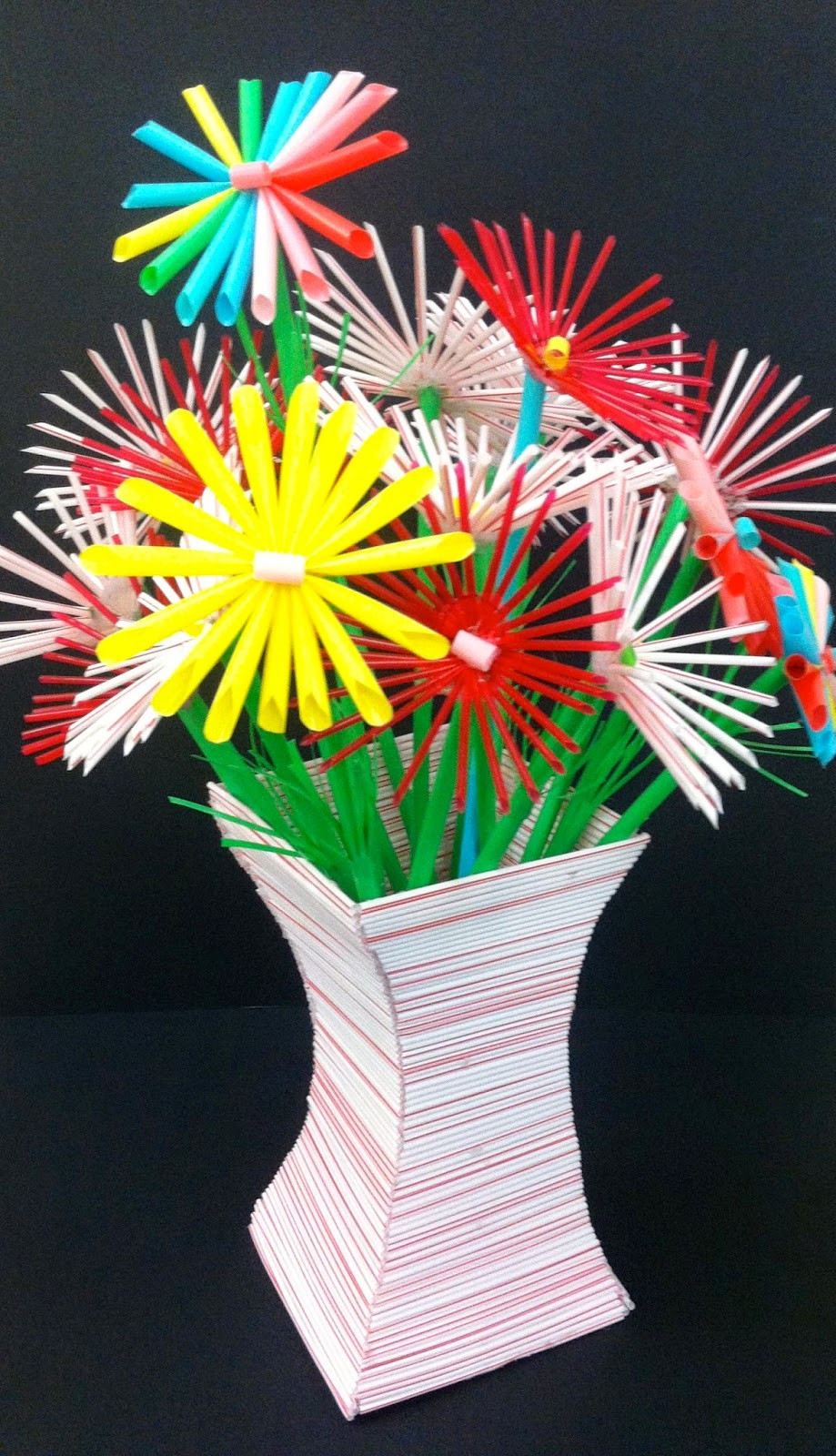 Art And Craft Ideas For Preschoolers
 Kids Art Market Mass Straw Sculpture with Francesca Pasquali