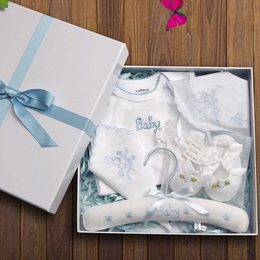 Baby Boys Gift Sets
 5 Pieces NewBorn Baby Gift Set Cotton Baby Clothes