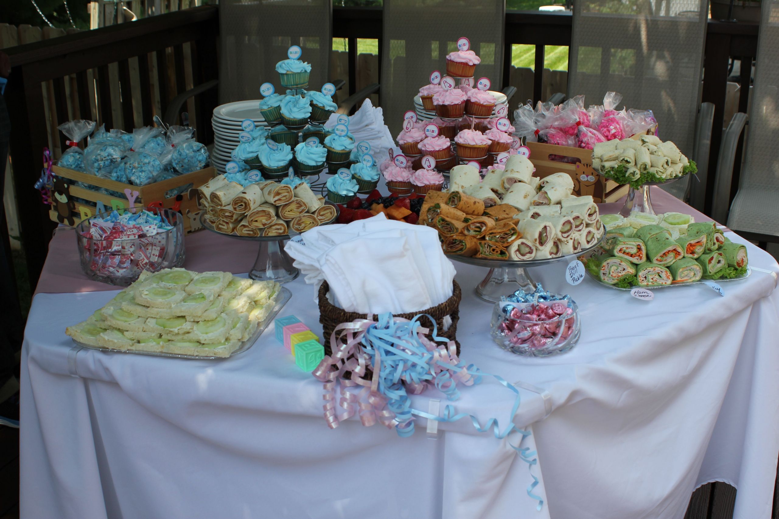 Baby Gender Party Food Ideas
 Gender Reveal Party food table