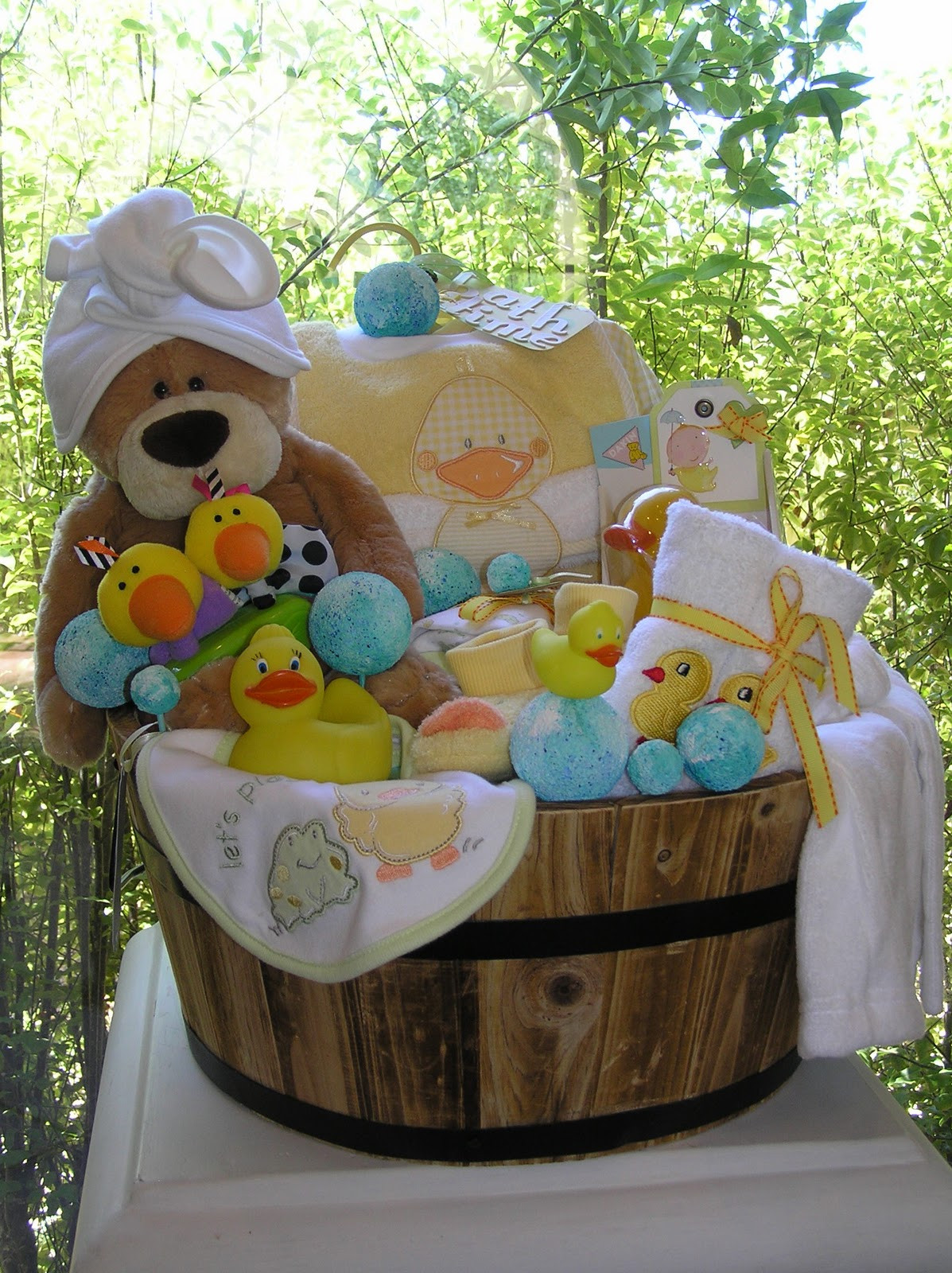 Baby Shower Basket Gift Ideas
 White Horse Relics Unique Themed Baby Gift Baskets