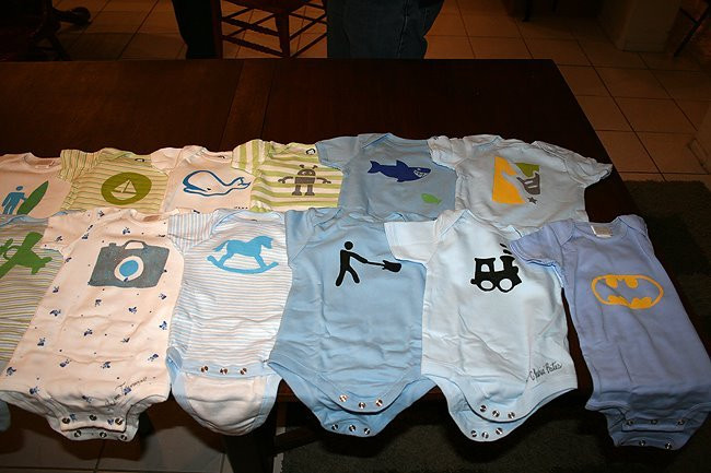 Baby Shower Onesie Decorating Ideas
 I Heart Pears Decorating onesies during baby shower