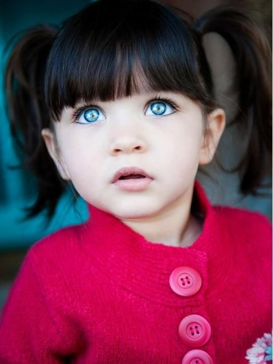Baby With Blue Eyes And Black Hair
 dark hair and blue eyes This little girl is beautiful
