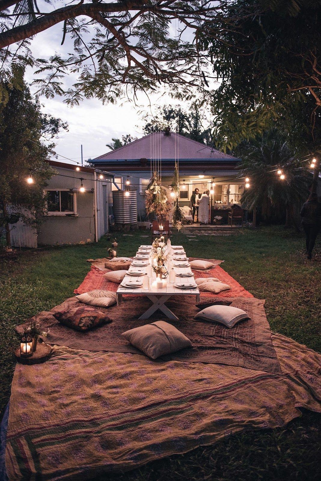 Backyard Dinner Party Ideas
 honey and fizz How to host a bohemian dinner party