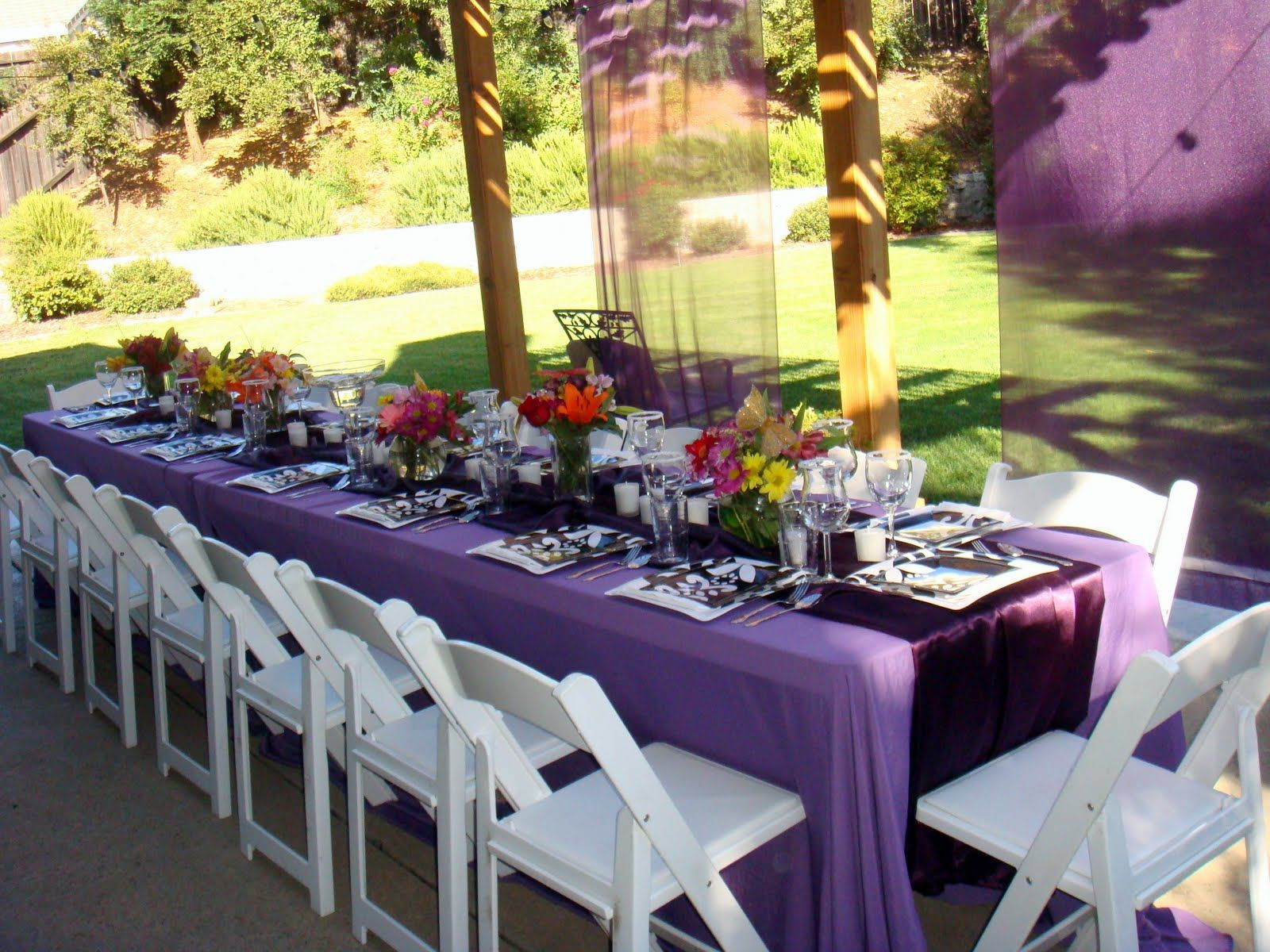 Backyard Graduation Party Ideas
 tablescapes for outdoor graduation party