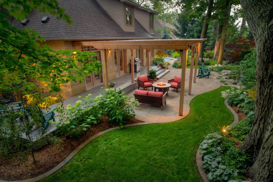 Backyard Lawn Ideas
 Scandinavian Balcony and Terrace Designs and Furniture