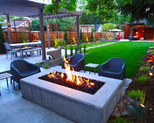 Backyard Lawn Ideas
 Modern Backyard Landscape Home Design Ideas
