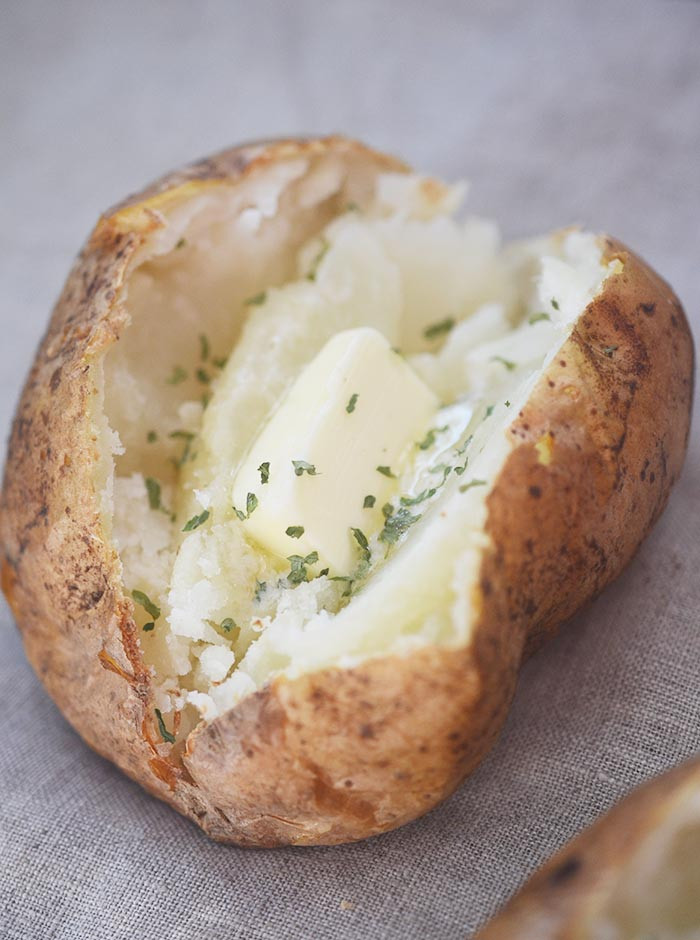 Baked Potato In Air Fryer
 Air Fryer Baked Potatoes Recipe Diaries