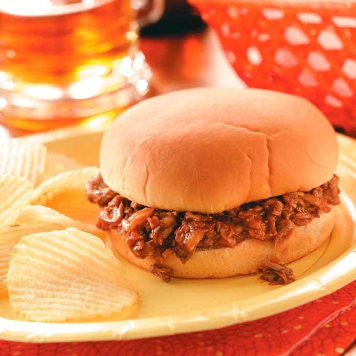 Barbecued Beef Sandwiches
 Contest Winning Barbecued Beef Sandwiches Recipe