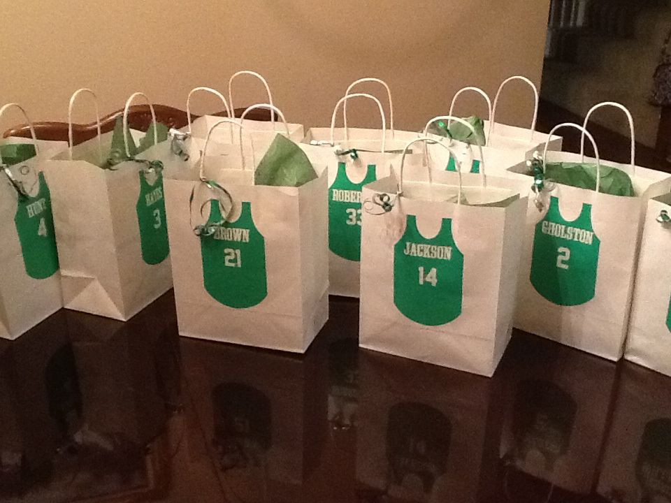 Basketball Gift Bag Ideas
 Basketball Team Goody Bags