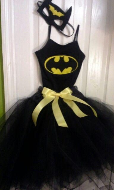 Batgirl Mask DIY
 Batgirl costume DIY Pinterest