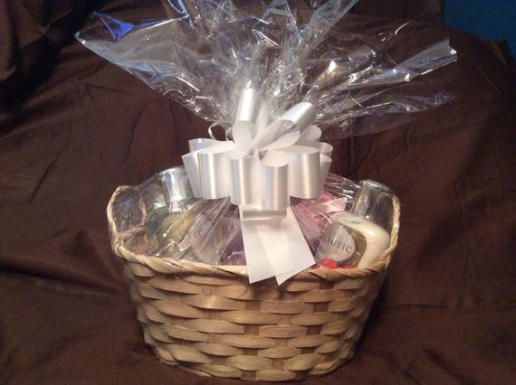 Bath And Body Works Gift Basket Ideas
 Bath and Body Works Exotic Coconut Gift Basket
