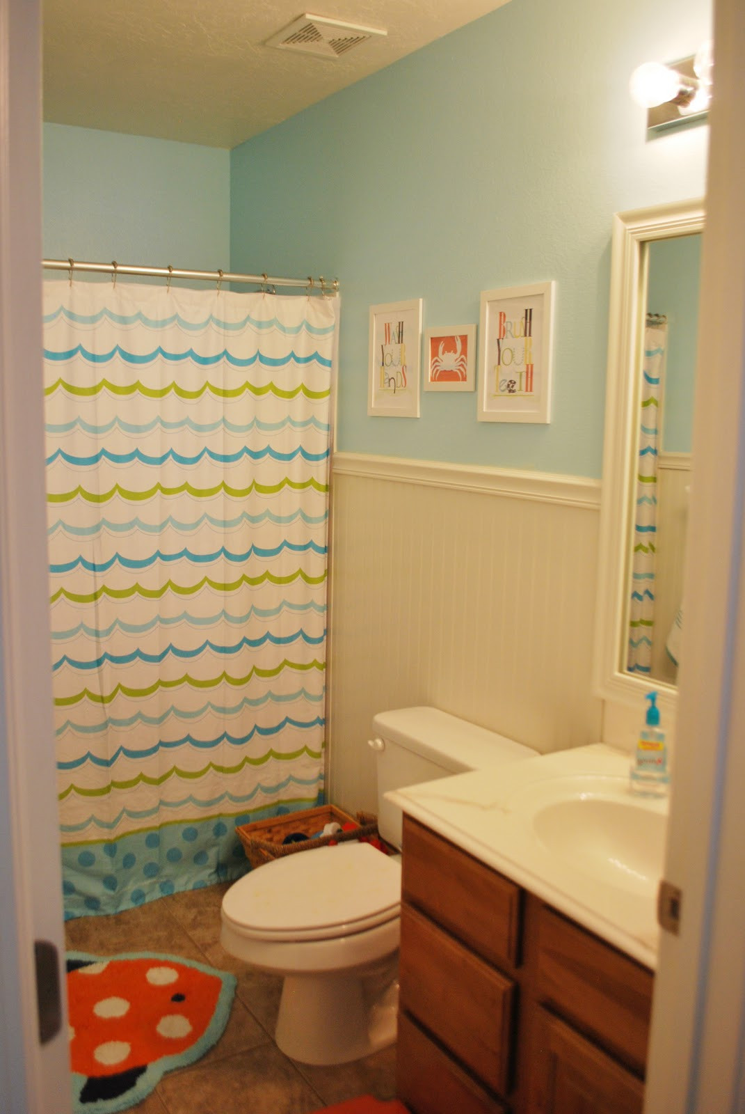Bathroom Decor Kids
 Adorable Kids Bathroom Makeover by Loving Your Space