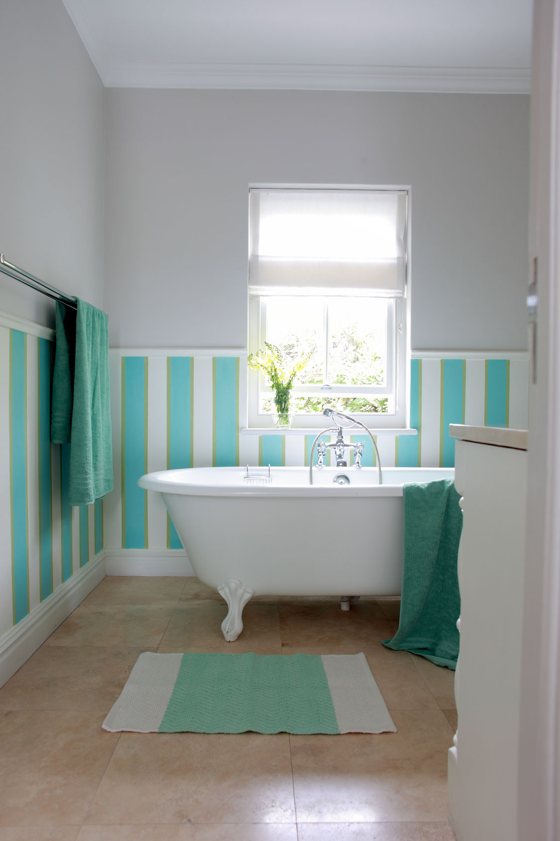 Bathroom Decor Themes
 10 Easy bathroom decor ideas