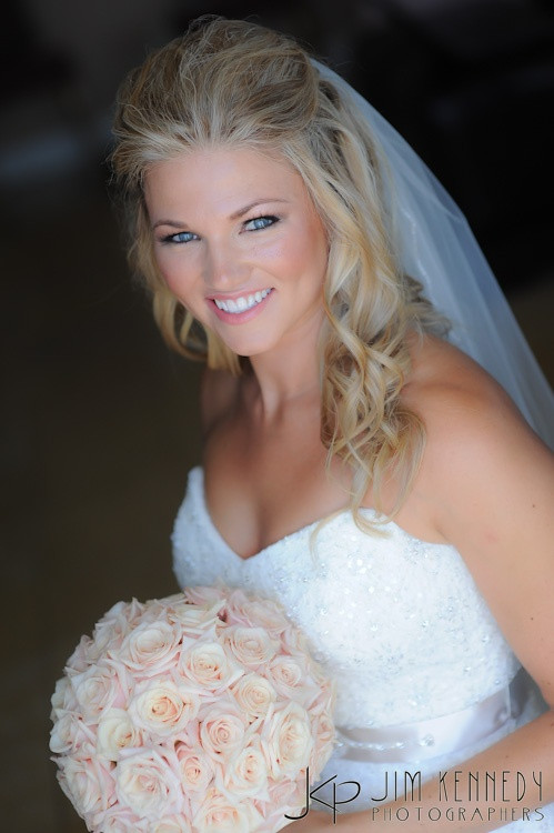 Beach Wedding Hair And Makeup
 Gorgeous bride at the Waterfront Beach Resort Hilton in
