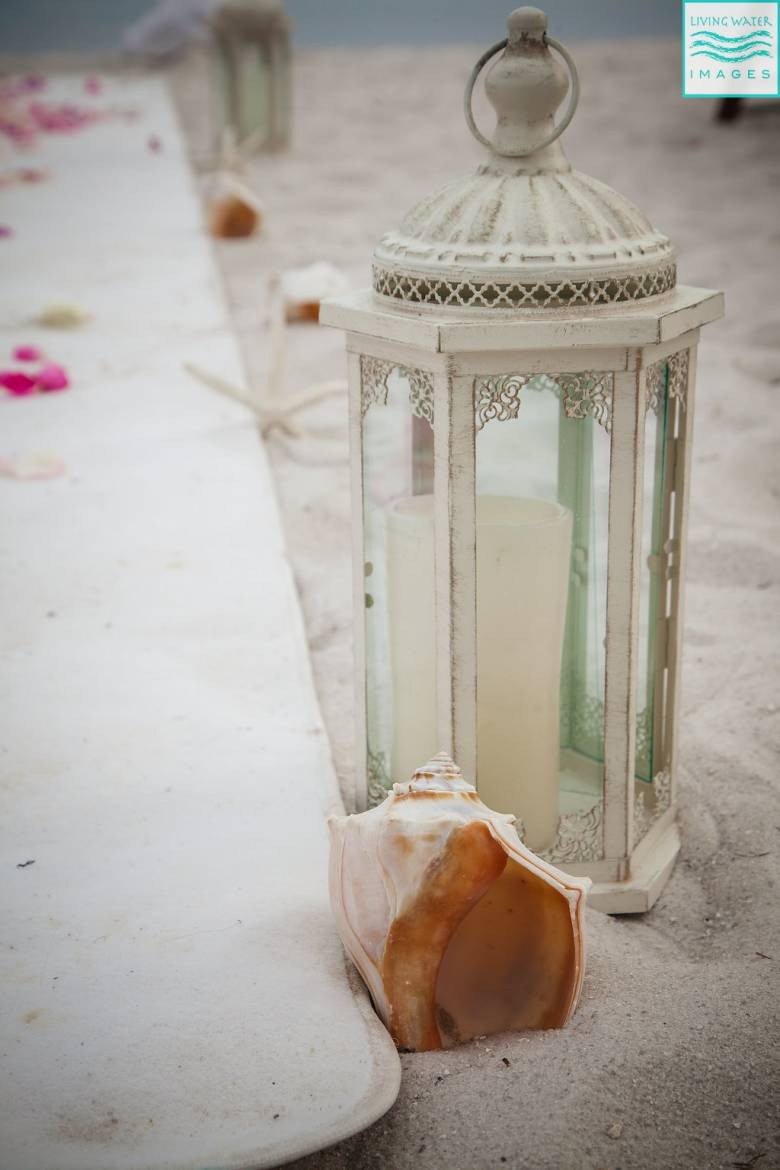 Beach Wedding Ideas DIY
 DIY Beach Wedding Centerpieces and Decor [A Chic Mermaid