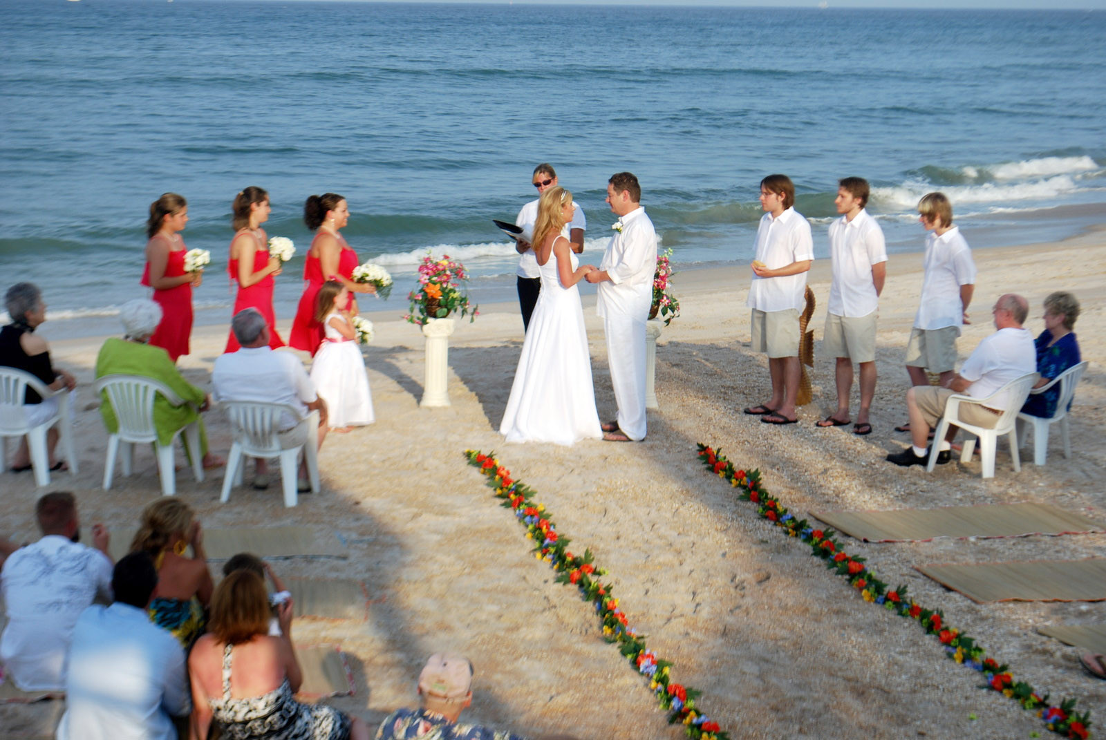 Beach Wedding Pics
 The Romantic & Inspiring Beach Wedding
