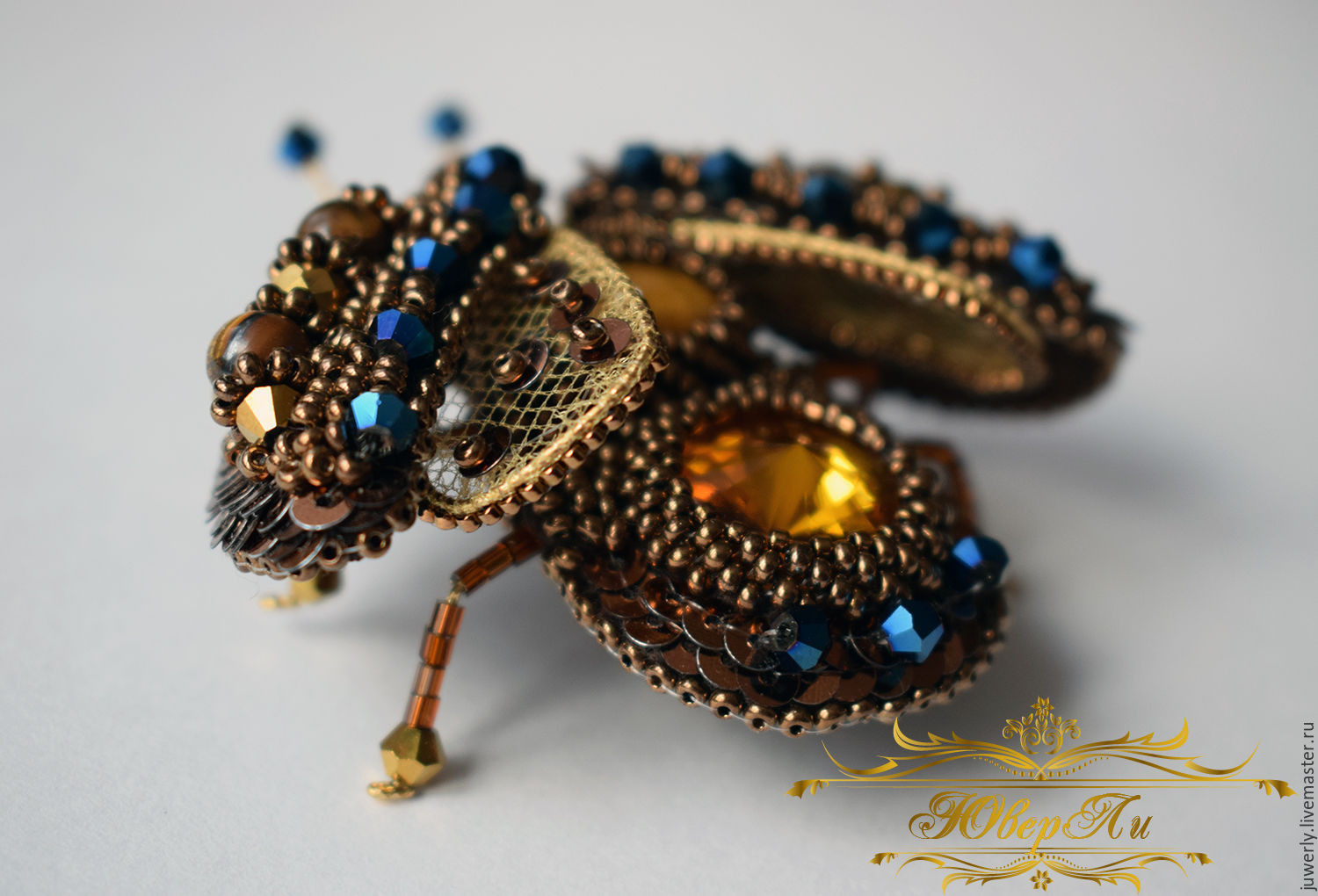 Beaded Brooches
 Brooch beetle 3D beaded brooch "Bronze beetle" – заказать