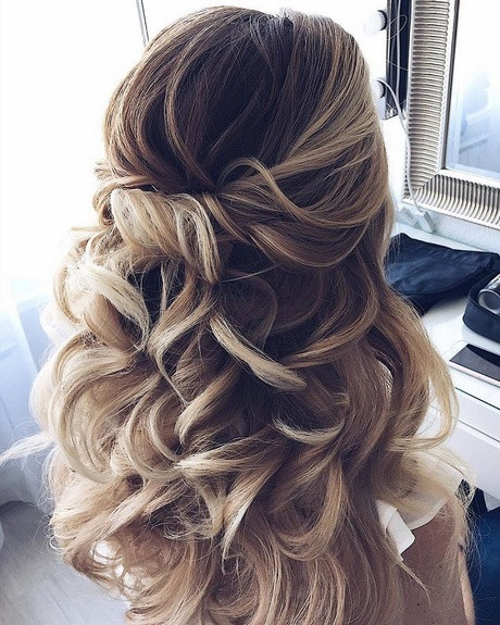 Beautiful Prom Hairstyles
 Beautiful prom hairstyles 2018